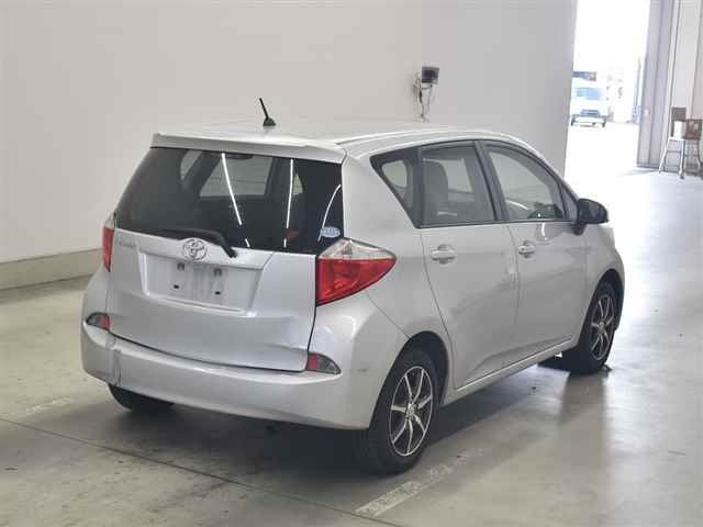 TOYOTA RACTIS 2013