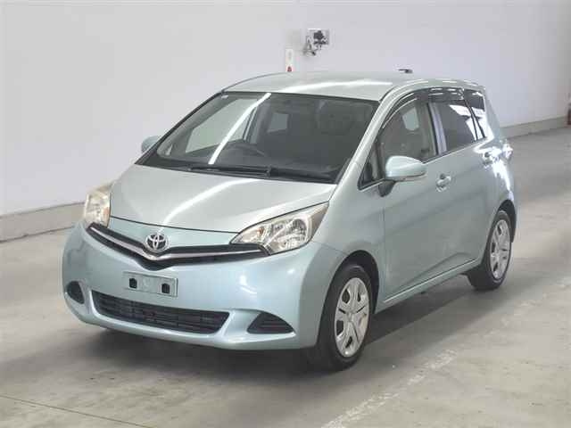 TOYOTA RACTIS 2011