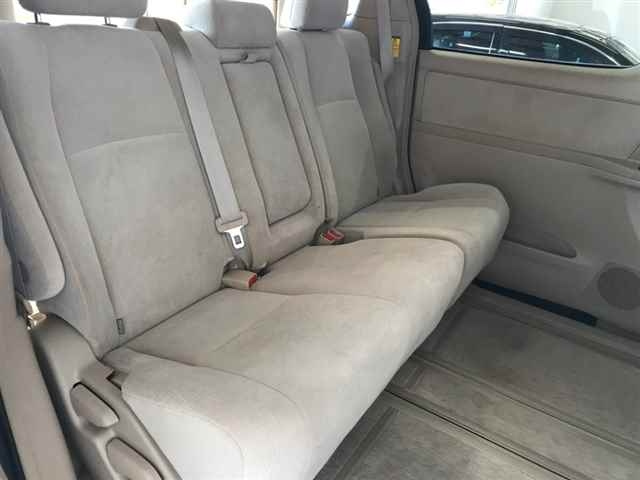 TOYOTA VELLFIRE 2009