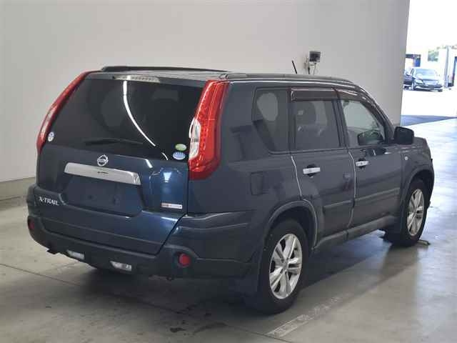 NISSAN X-TRAIL 2010