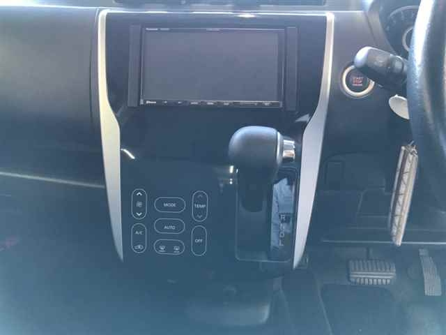 MITSUBISHI EK CUSTOM 2013