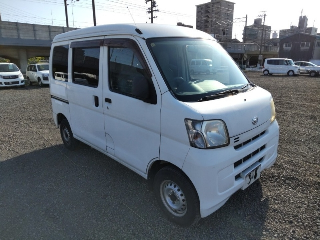 DAIHATSU HIJET VAN 2013