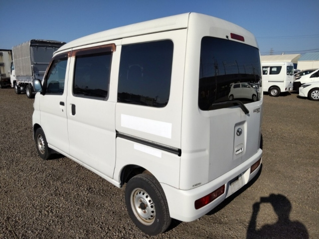 DAIHATSU HIJET VAN 2013