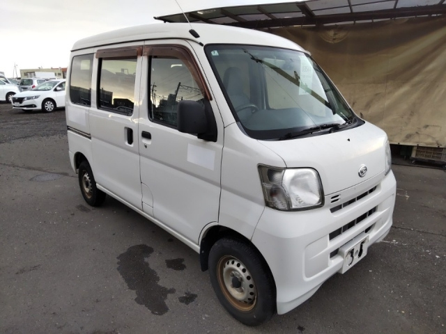 DAIHATSU HIJET VAN 2015