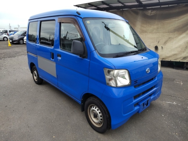 DAIHATSU HIJET VAN 2017