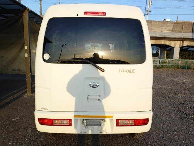 DAIHATSU HIJET VAN 2014