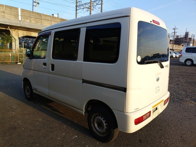 DAIHATSU HIJET VAN 2014