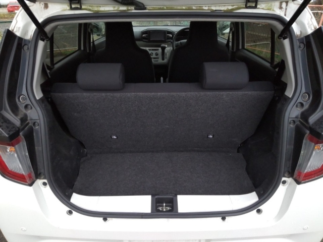 DAIHATSU MIRA E S 2020