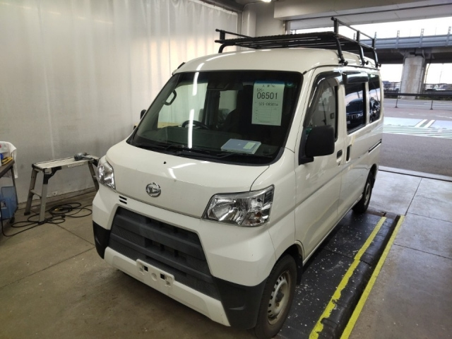 DAIHATSU HIJET VAN 2018