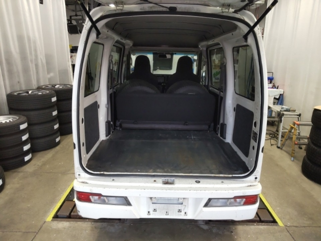 DAIHATSU HIJET VAN 2018