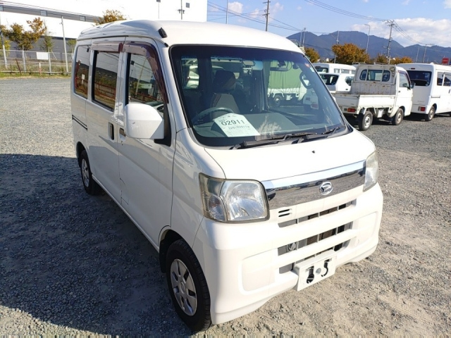 DAIHATSU HIJET VAN 2015
