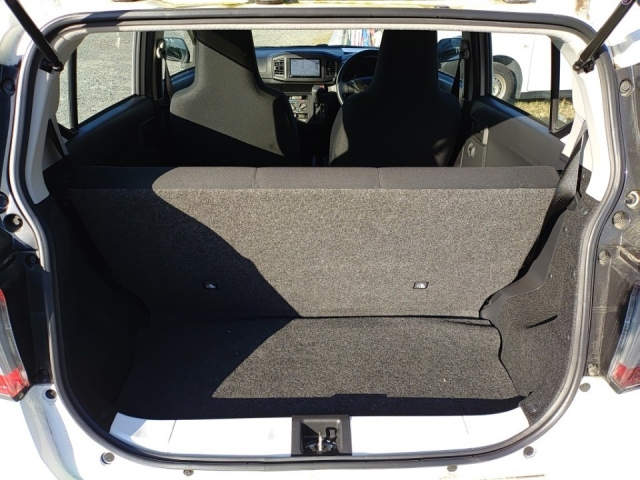 DAIHATSU MIRA E S 2020