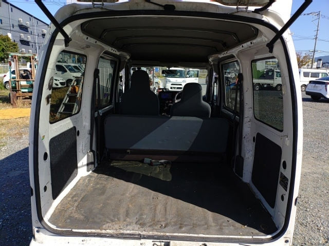 DAIHATSU HIJET VAN 2017