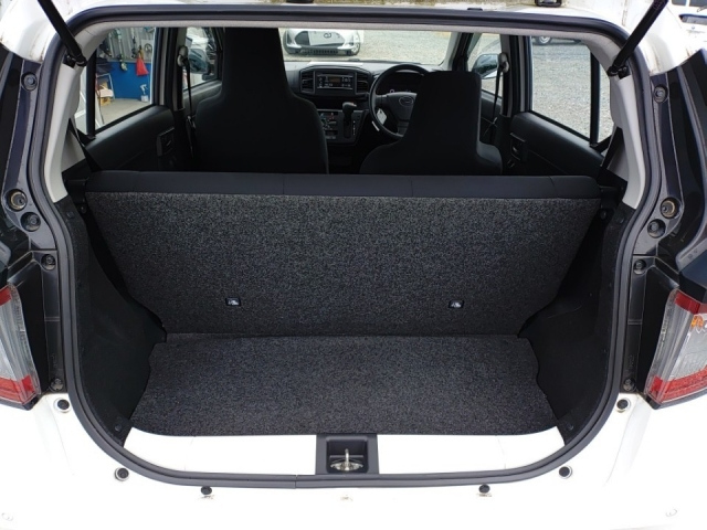 DAIHATSU MIRA E S 2020