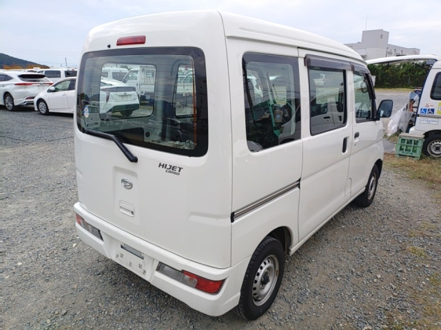 DAIHATSU HIJET VAN 2018