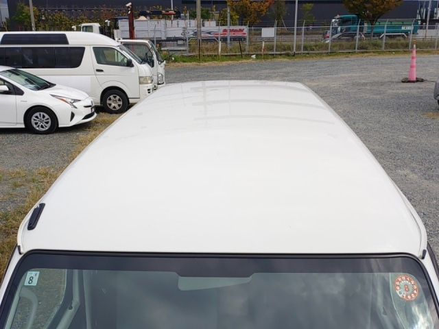 DAIHATSU HIJET VAN 2018