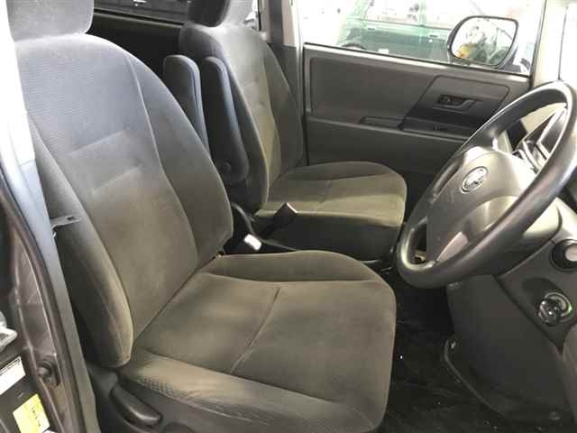 TOYOTA NOAH 2008
