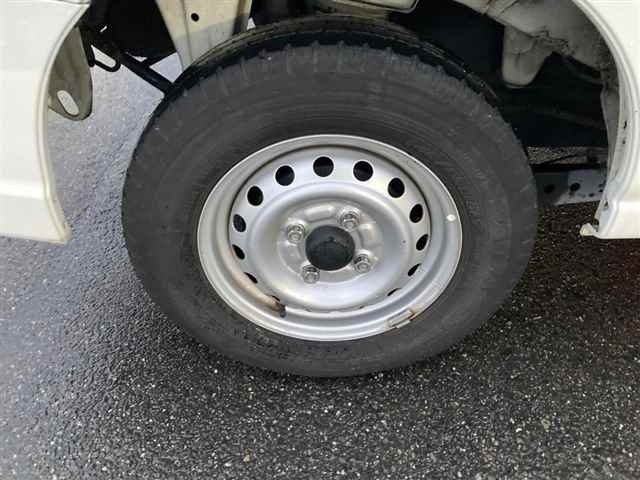 DAIHATSU HIJET VAN 2018