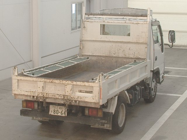 ISUZU ELF 2013