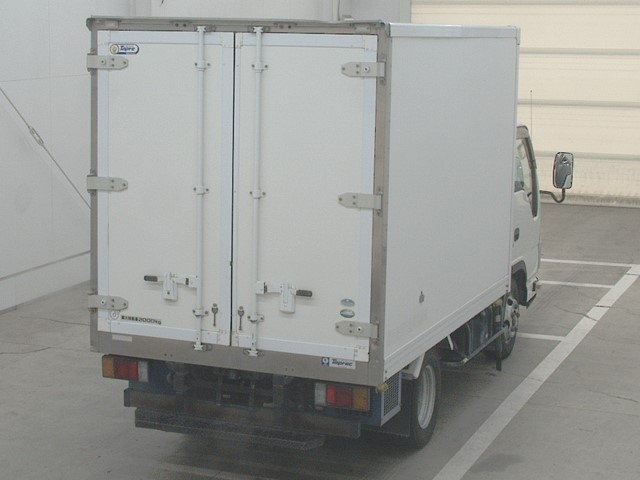 ISUZU ELF 2010