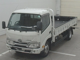 TOYOTA DYNA 2020