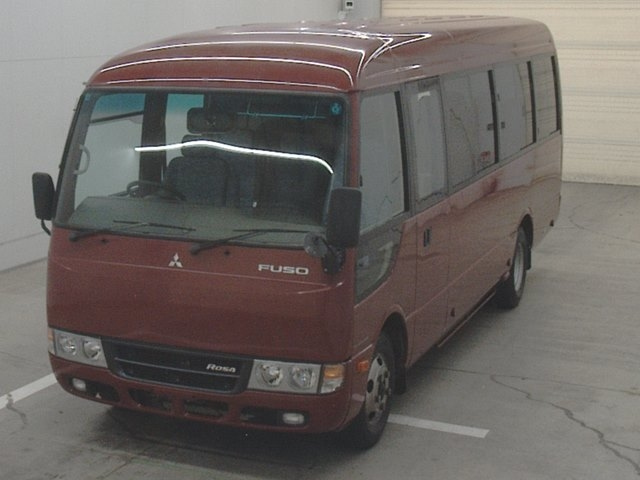 MITSUBISHI ROSA 2016