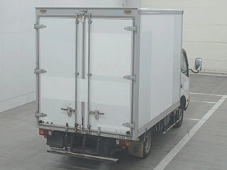 TOYOTA DYNA 2012
