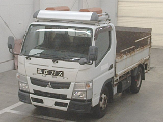MITSUBISHI CANTER 2015