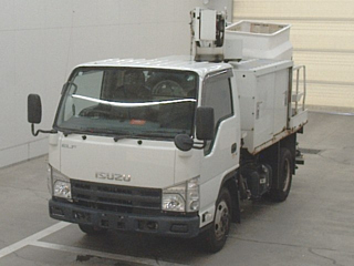 ISUZU ELF 2010