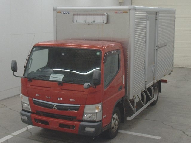 MITSUBISHI CANTER 2018