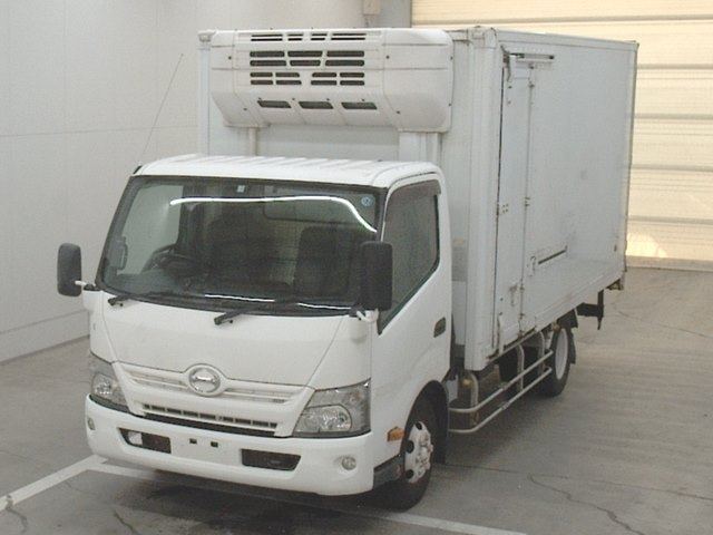 HINO DUTRO 2017