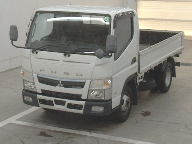 MITSUBISHI CANTER 2020