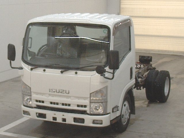 ISUZU ELF 2011