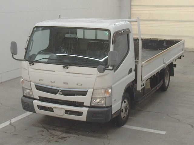 MITSUBISHI CANTER 2018