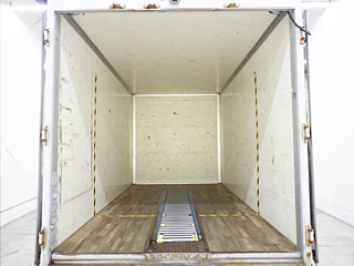ISUZU ELF 2008