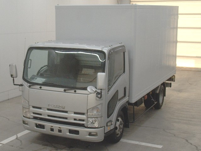 ISUZU ELF 2008