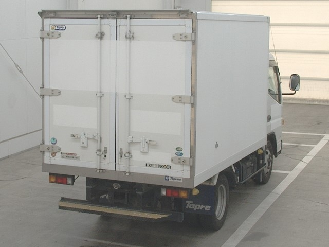 MITSUBISHI CANTER 2020