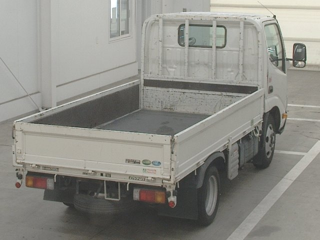 TOYOTA DYNA 2020
