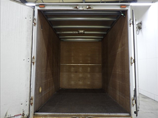 ISUZU ELF 2009