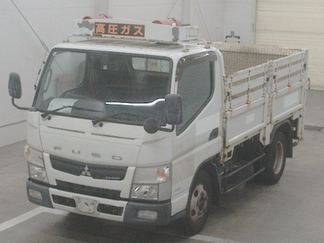 MITSUBISHI CANTER 2016