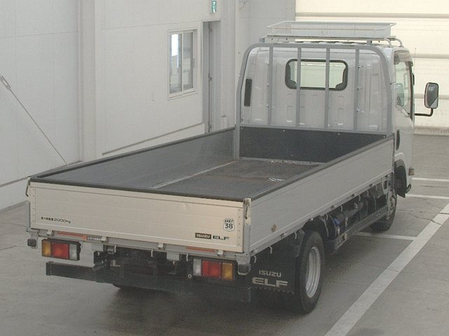 ISUZU ELF 2020