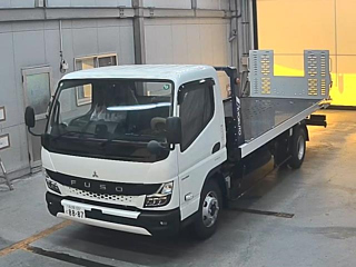 MITSUBISHI CANTER 2025