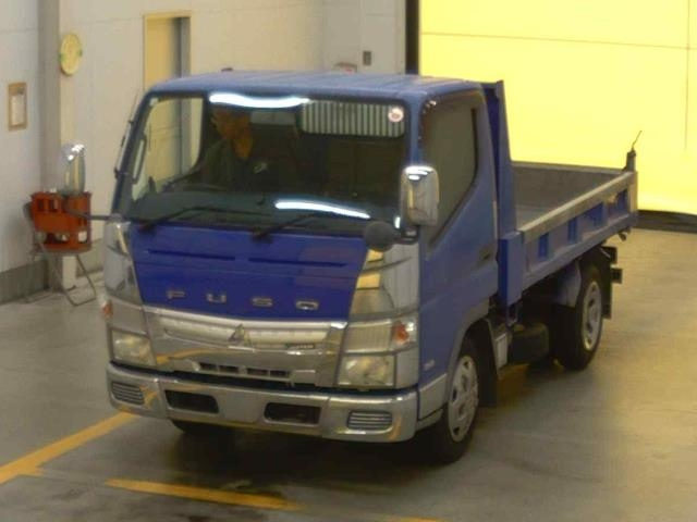 MITSUBISHI CANTER 2014