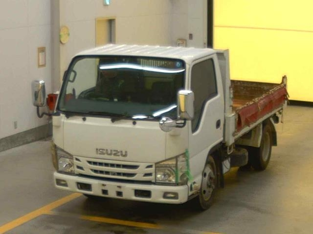 ISUZU ELF 2015