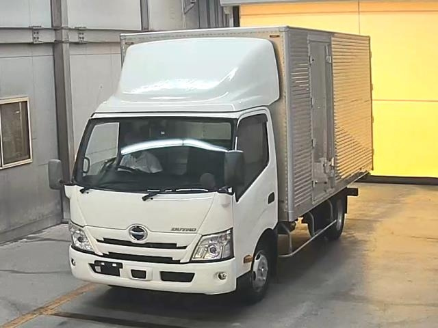 HINO DUTRO 2023
