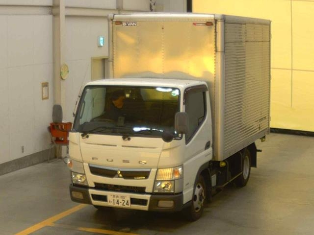 MITSUBISHI CANTER 2018