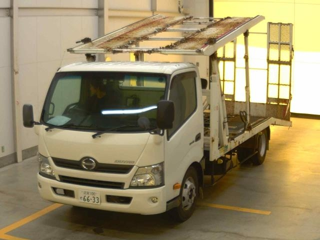 HINO DUTRO 2016