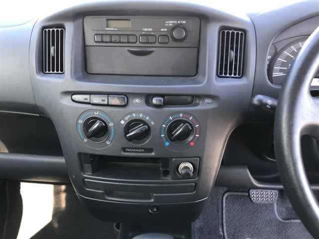 TOYOTA PROBOX 2011