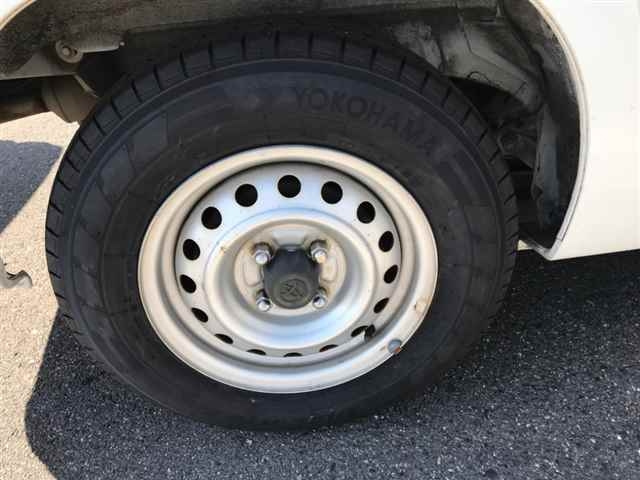 TOYOTA PROBOX 2011