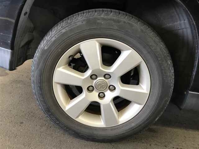 TOYOTA HARRIER 2010